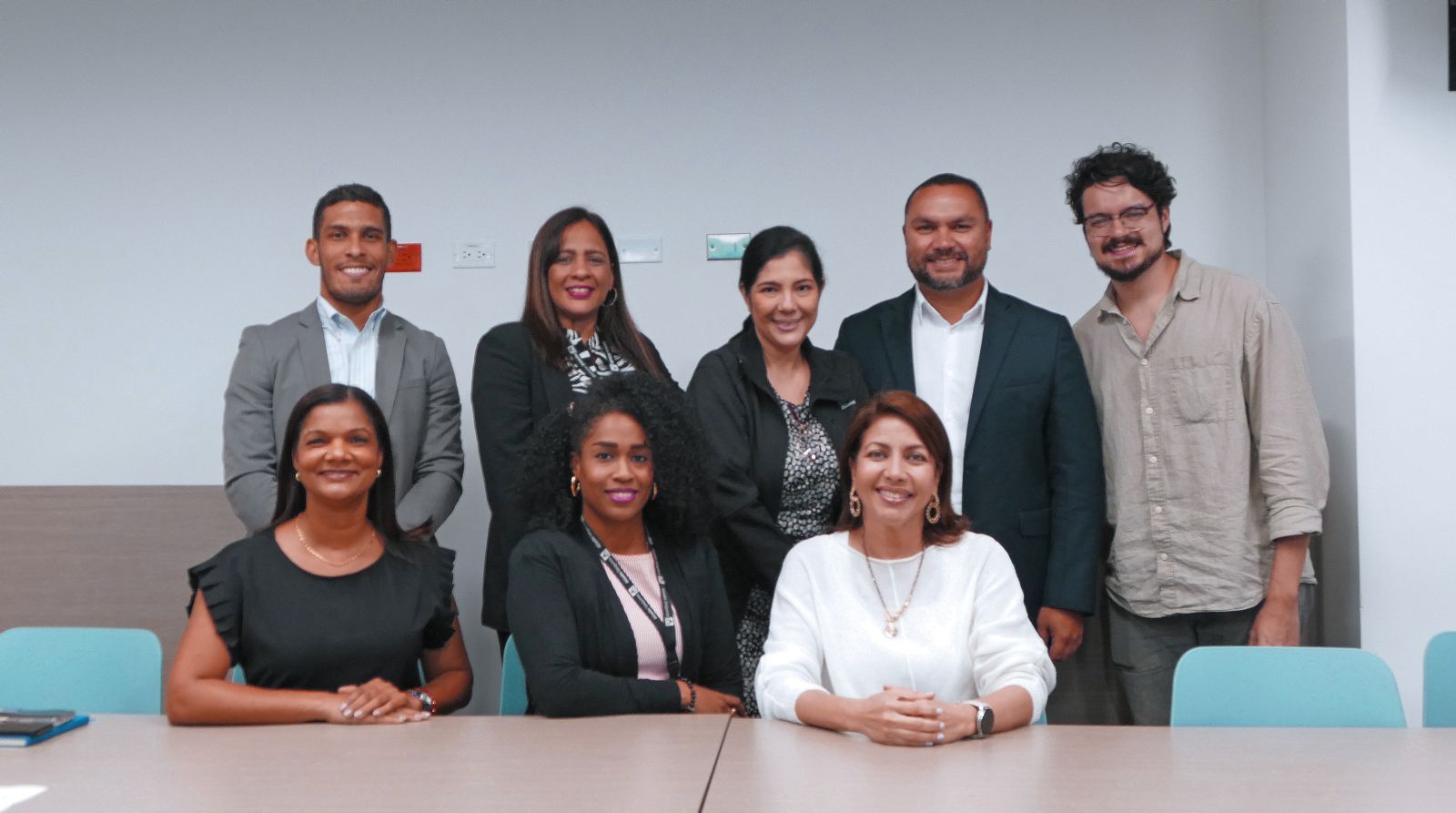 <span  class="uc_style_uc_tiles_grid_image_elementor_uc_items_attribute_title" style="color:#ffffff;">Banco Aliado_Prácticas Presentaciones efectivas_26 sep</span>
