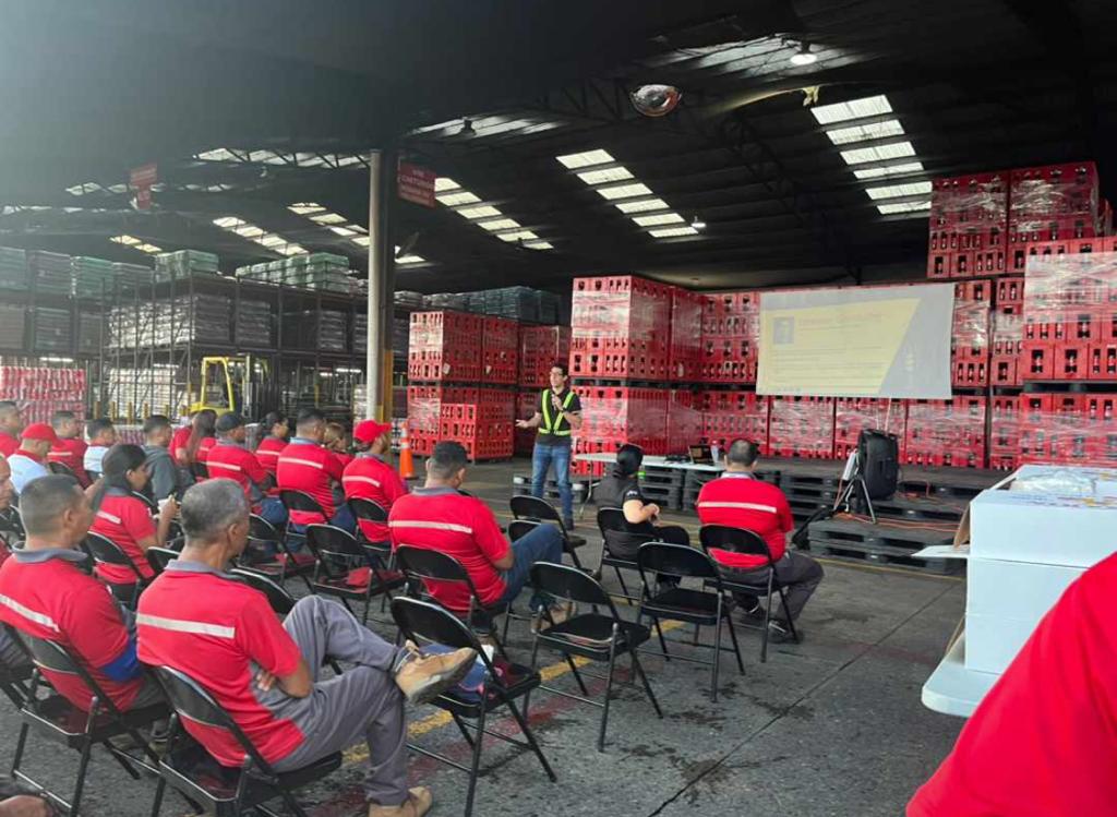 <span  class="uc_style_uc_tiles_grid_image_elementor_uc_items_attribute_title" style="color:#ffffff;">Coca Cola_CEDI Chorrera_Empatía con el cliente_25 sep</span>